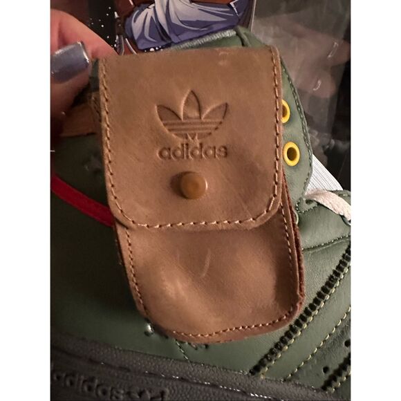 Rare Sold Out NWT Boba Fett Adidas trainers - Picture 6 of 12